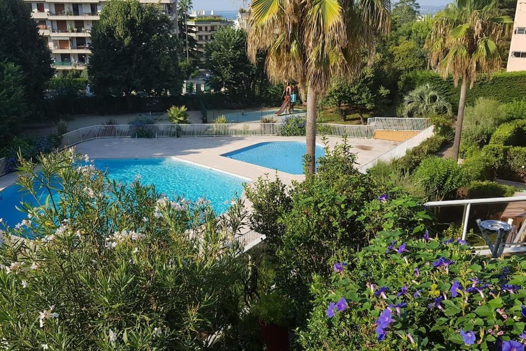 Appartement Vue Mer Sur Les Hauteurs De Nice Exterior foto