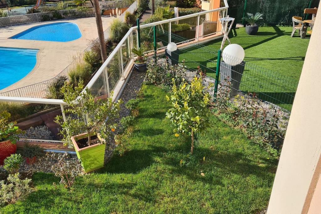 Appartement Vue Mer Sur Les Hauteurs De Nice Exterior foto